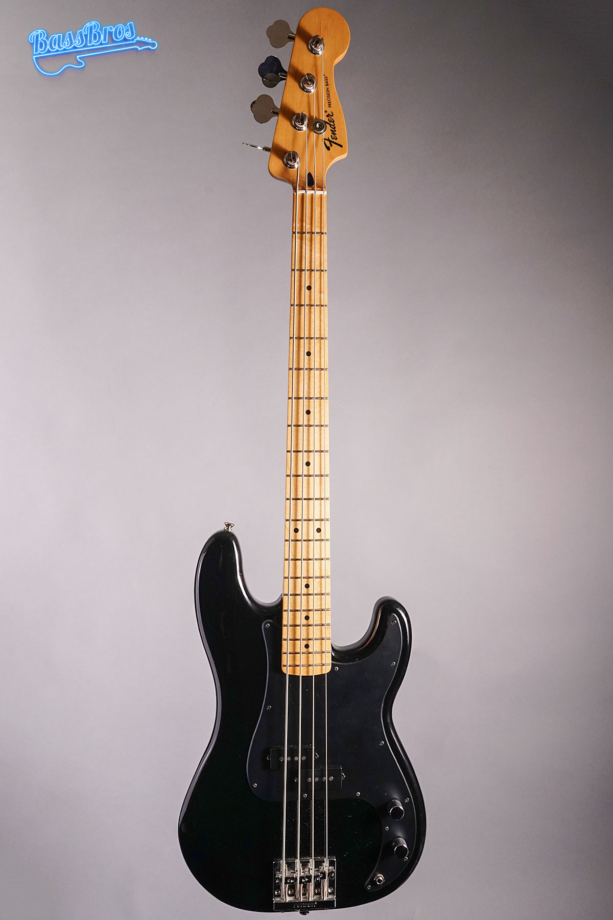 ベース Fender Standard Precision Bass Fender Standard Precision Bass Black エレキベース