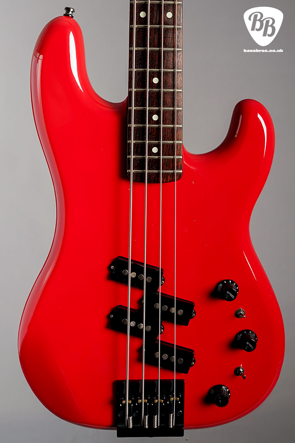 1985 Fender Japan PB-555 MIJ