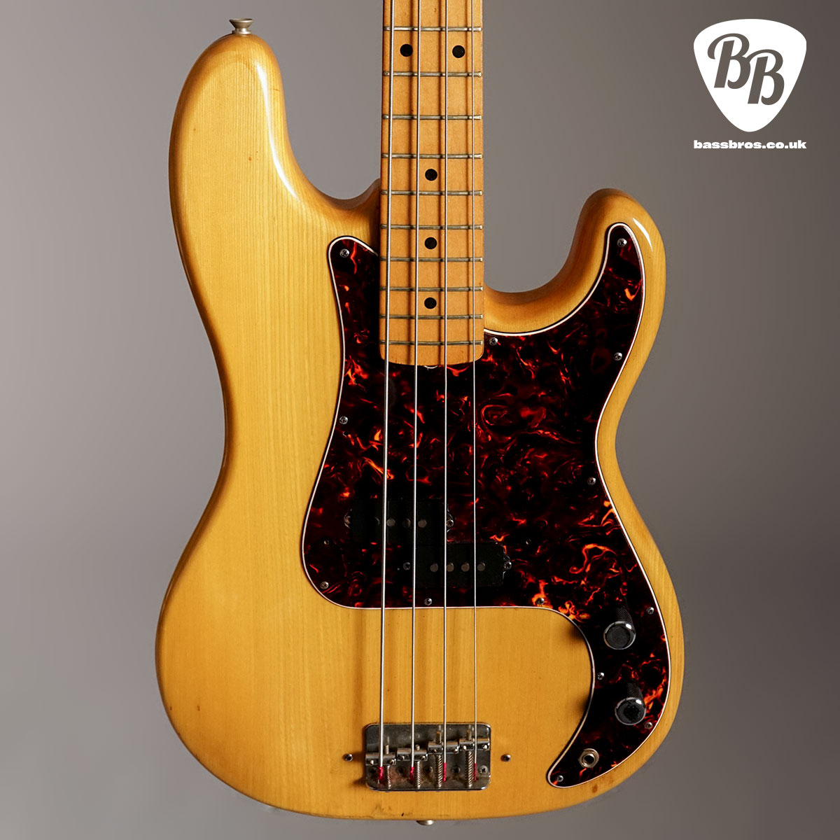 TN-Yamaha-Pulser-PB400-Natural