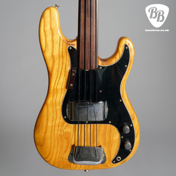 1981 Fender Precision Bass Fretless