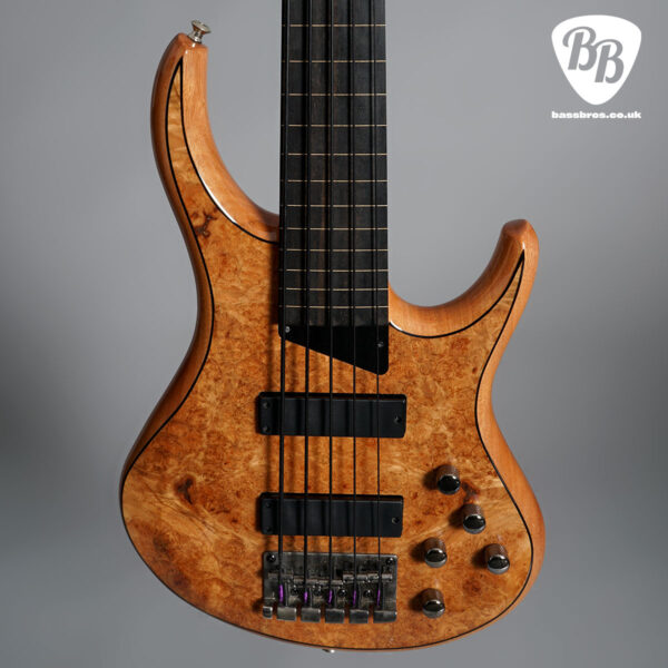 MTD Kingston Z 5 Fretless