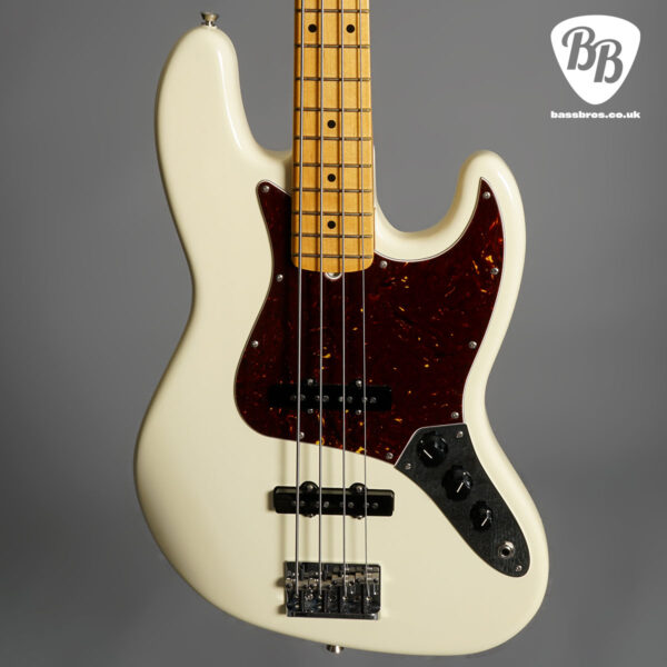 2021 Fender American Professional II Jazz Bass